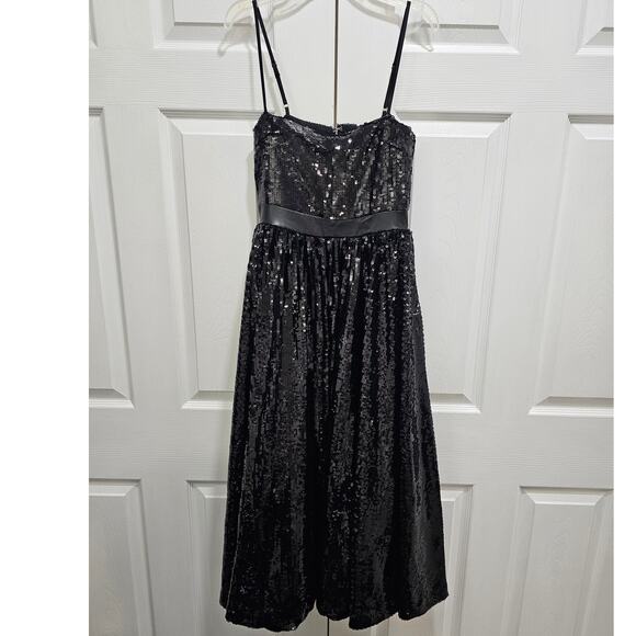 NEW WEWOREWHAT SEQUIN MIDI DRESS BLACK SIZE  4 - Picture 7 of 8